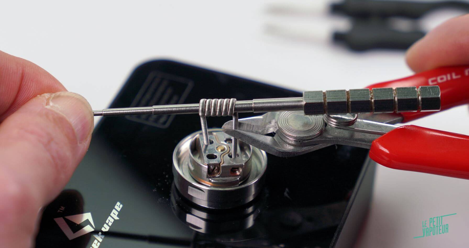 Montage sur le Blitzen de Geek Vape